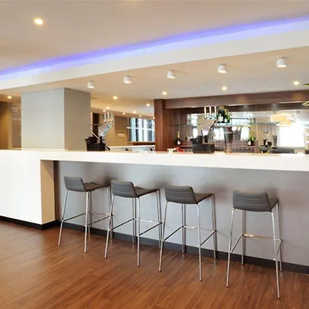 Express - Snow Hill By Ihg