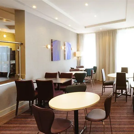 Hotell Express - Snow Hill By Ihg